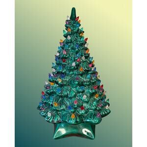 VINTAGE 1970s Dark Green Ceramic Lighted Christmas Tree With Star Shaped Base